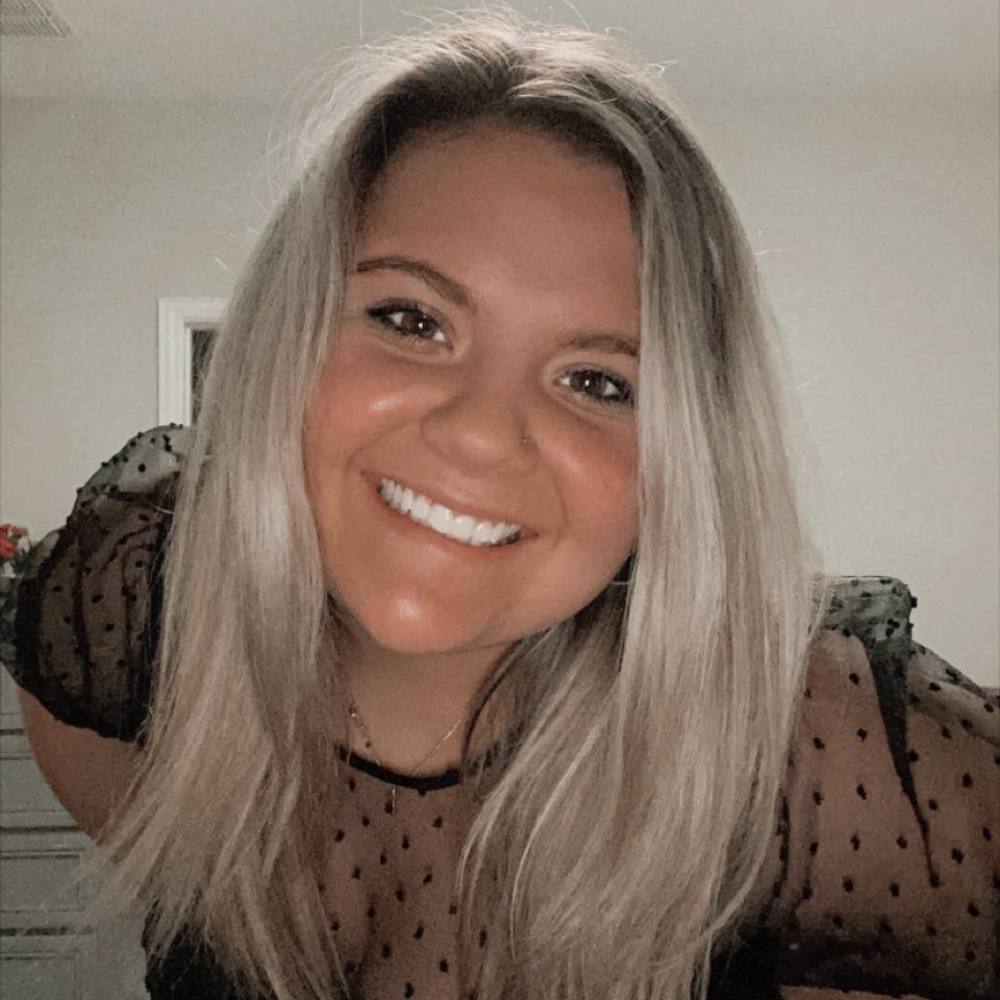 Meet your Posher, Emma